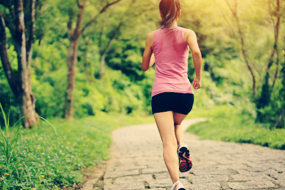 ジョギング 効果的 走り方 三ヶ月 痩せる 方法